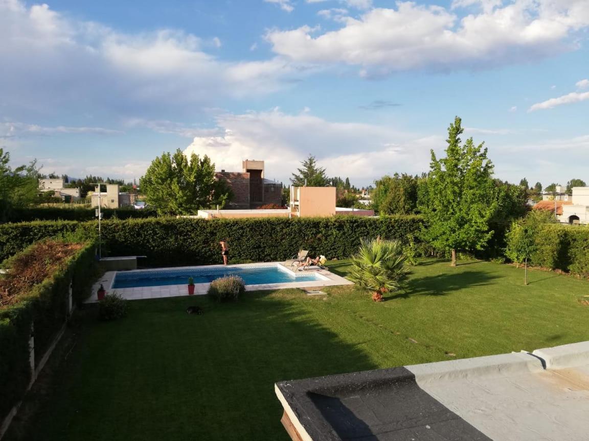 Praderas Con Piscina - Con Bano En - Zona Entre Bodegas Y Vinedos Homestay