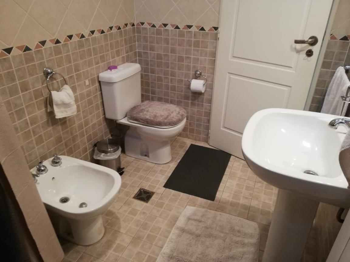 Praderas Con Piscina - Con Bano En - Zona Entre Bodegas Y Vinedos Homestay *